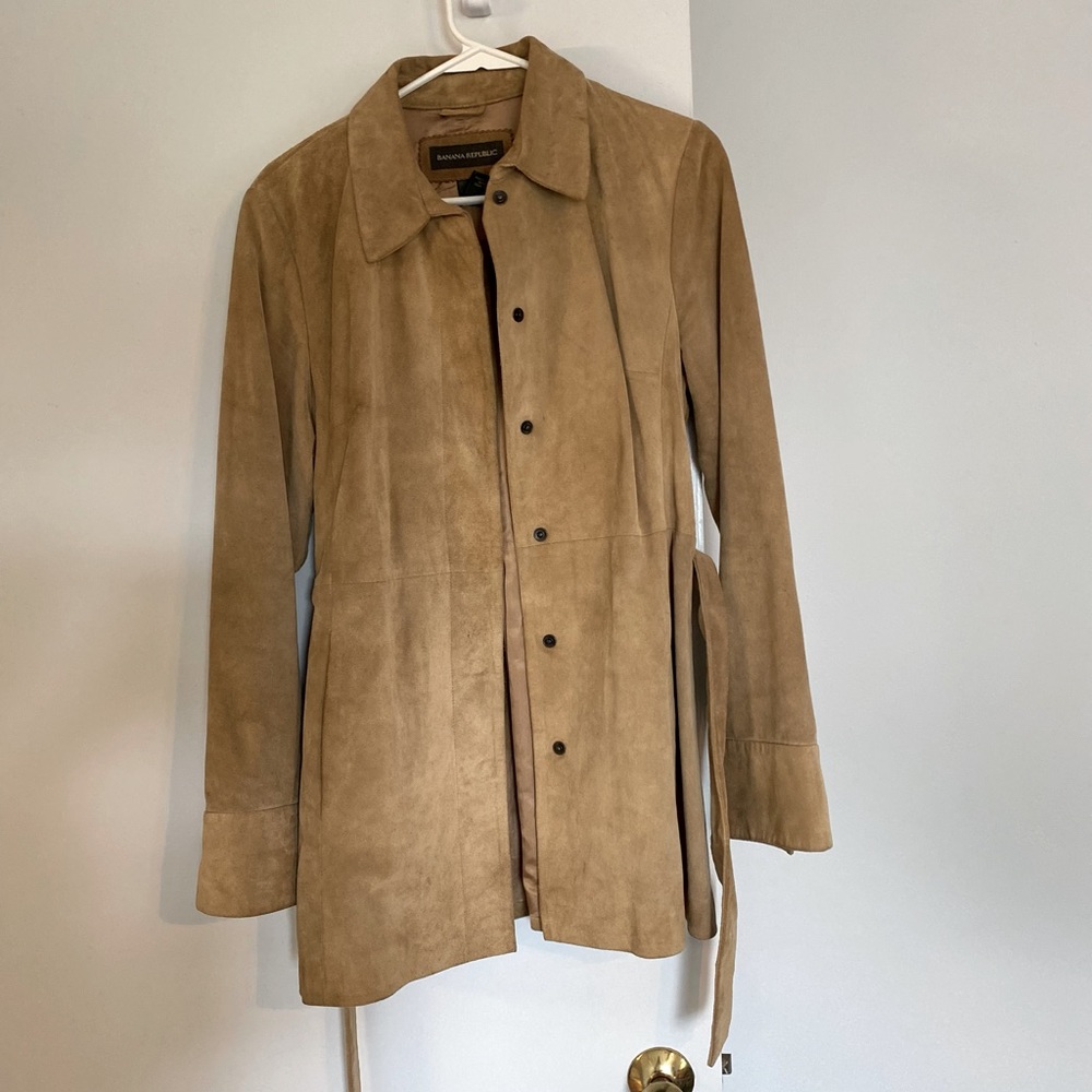 Banana republic real suede trench jacket, M